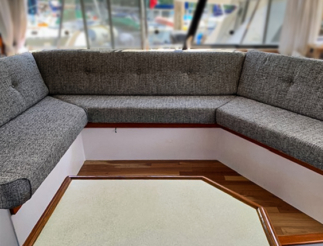Re Upholstered Boat Seats -Marine Bench